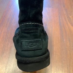 COPY - UGG Black Suede Fur Trimmed Boots, Black Trim Sz 8 lightly worn and so s…